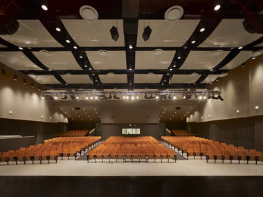 wphs maiwph10 perf theatre axial