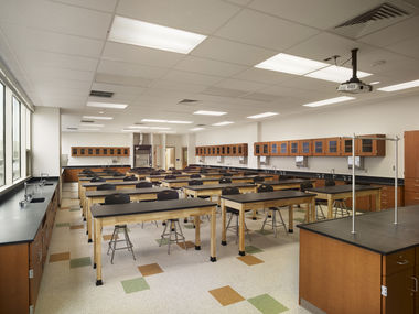 wphs maiwes04 science lab